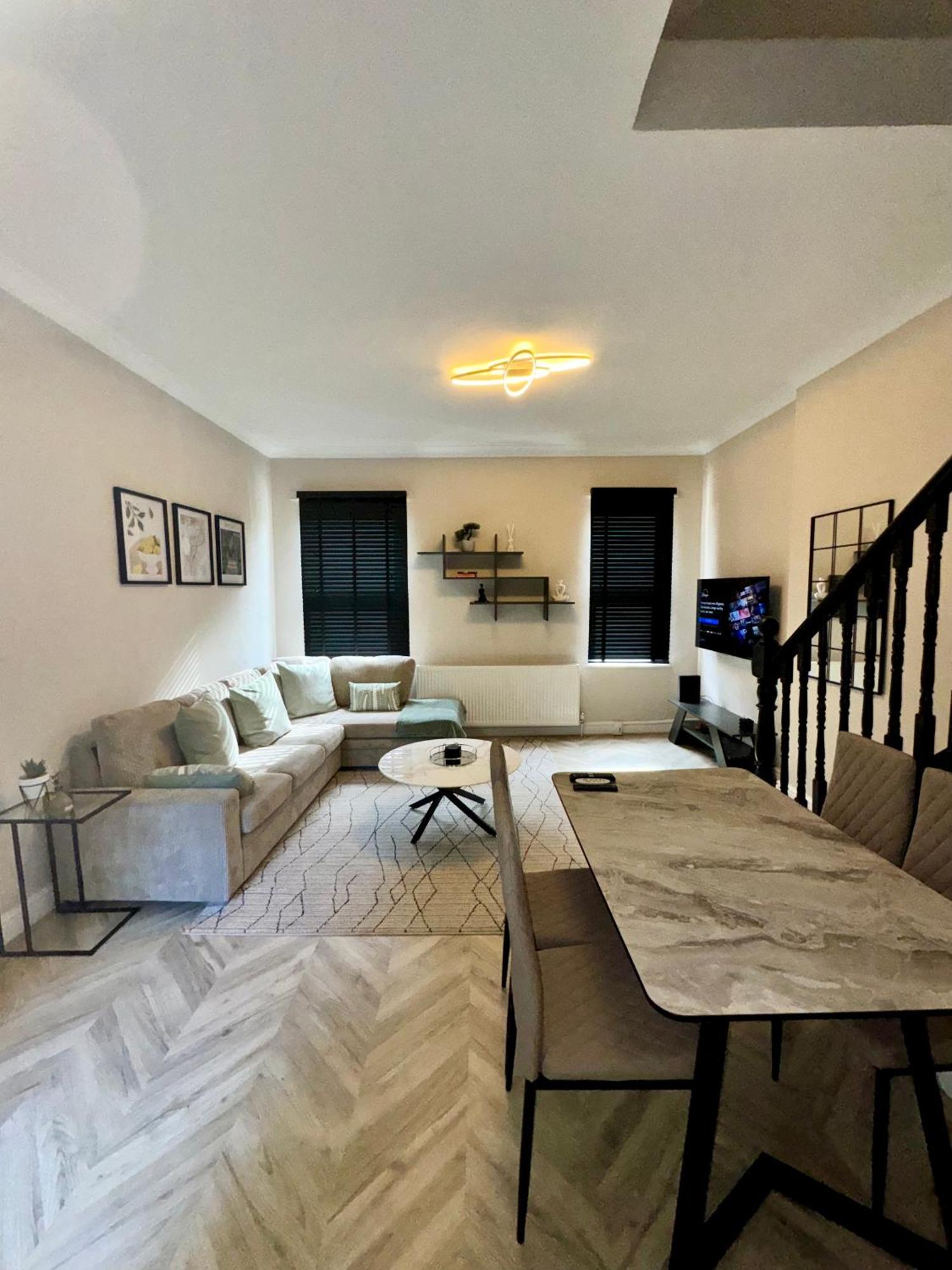 Park House, Refurbed Modern Interior, Located In Finsbury Park London