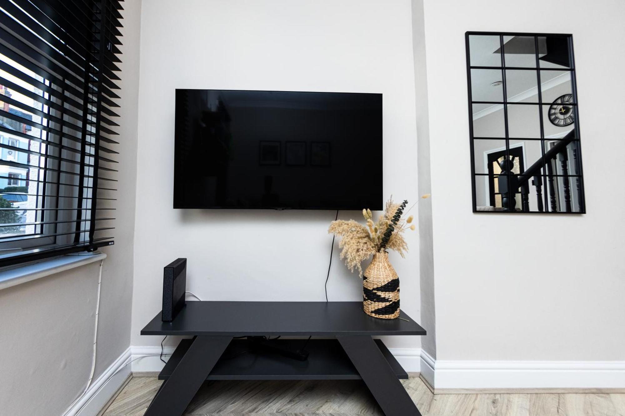 Apartment Park House, Refurbed Modern Interior, Located In Finsbury Park *